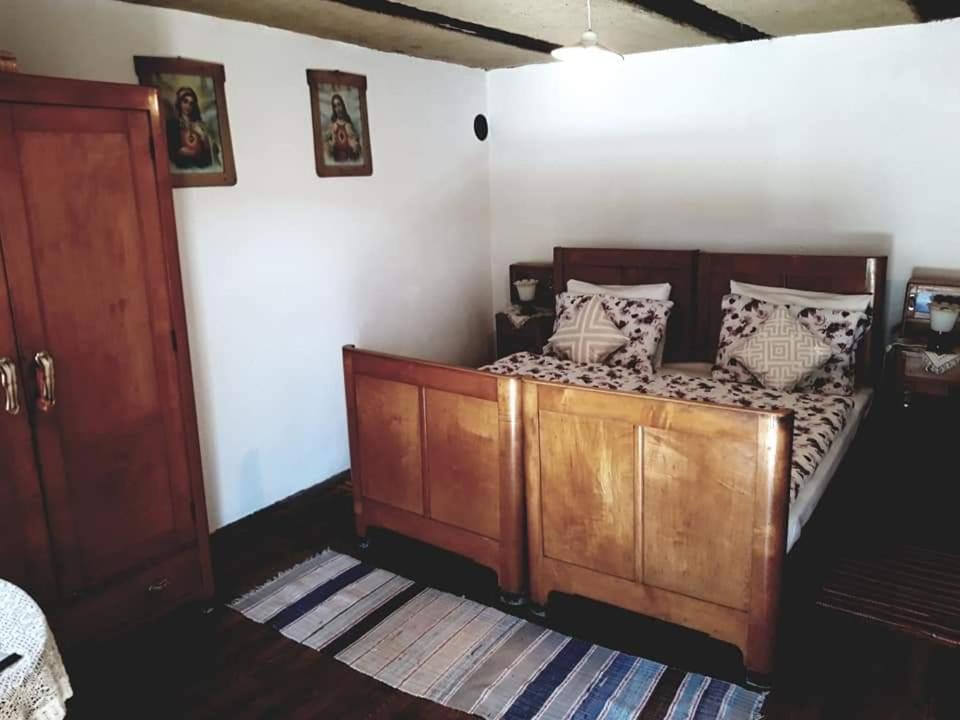 Snasini Kucari Bed and Breakfast Gradiste Buitenkant foto
